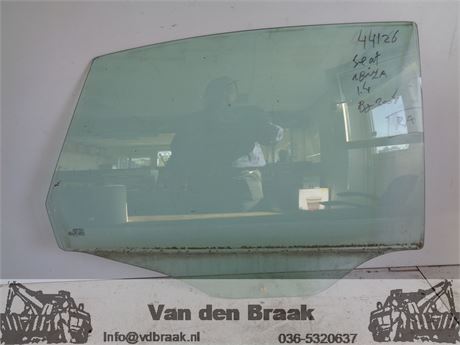 Seat Ibiza 5 deurs 2002-2009 Portierraam rechts achter