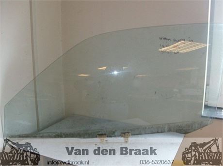 Nissan Sunny 3 deurs hb 1991-1995 Portierraam links