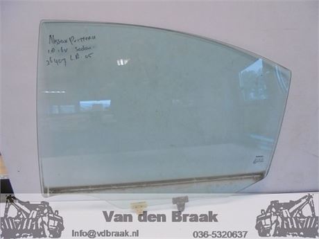 Nissan Primera 4drs 2002-2008 Portierraam links achter