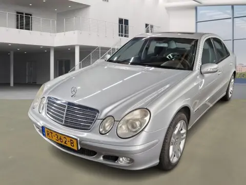 Mercedes-Benz E-klasse 220 CDI Classic/AUTOMAAT/DAKJE