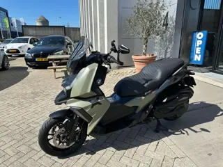 BMW Scooter C 400 X VOL! AKRA! NIEUWSTAAT! INRUIL MOGELIJK!