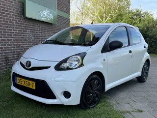 Toyota Aygo 1.0 VVT-i Comf*2012*Airco|Elec-r|Cv-Afst