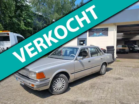 Nissan Cedric / laurel 2.8 diesel ** inclusief NL kenteken en apk **