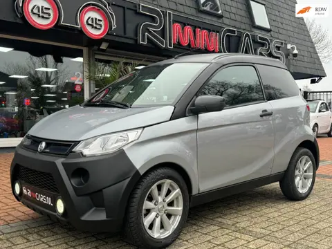 Aixam Crossline Brommobiel | Hoge instap | 2019 45km auto