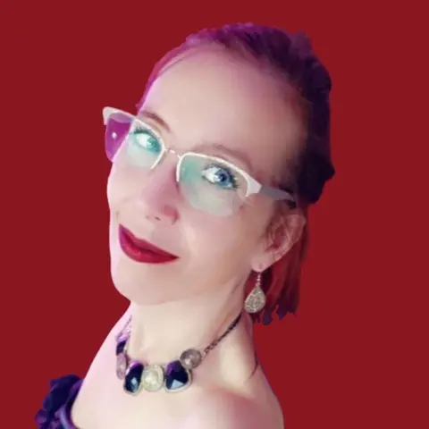 Meesteres zoekt slaafjes