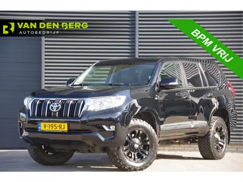Toyota Land Cruiser 2.8 D-4D-F 177PK AUT. LED, LEDER, CAMERA, 3.5T TREKHAAK, NAVI, CRUISE, CLIMA, ST