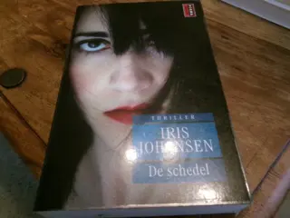 Iris Johansen : De Schedel