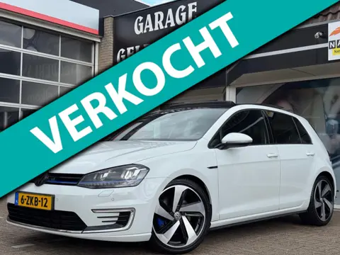 Volkswagen Golf 1.4 TSI GTE | Pano | Navi | Trekhaak | Cruise | Climate | Pdc | Full-Option's