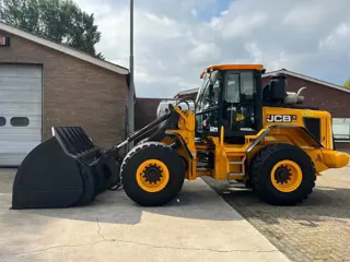 JCB - 426E Only 10.465 HOURS FULL OPTIONS !!! (bj 2012)