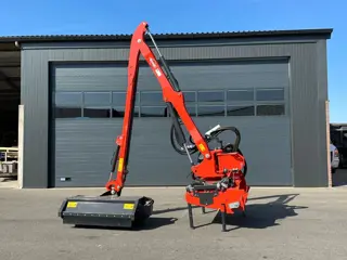 Kuhn HE 6045 P armklepelmaaier (bj 2021)