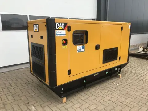 Caterpillar C4.4 110 kVA Supersilent Generatorset New !