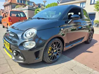Fiat 500 1.4 T-Jet Abarth 595 Pista garantie mogelijk tot 2028