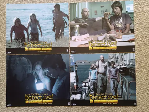 MIJN   VADER   IS   EEN   DETECTIVE     lobbycard set.