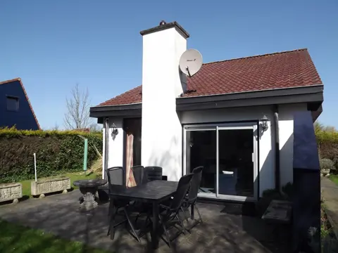 Comfortabel vakantiehuis midden in het groen in het bos