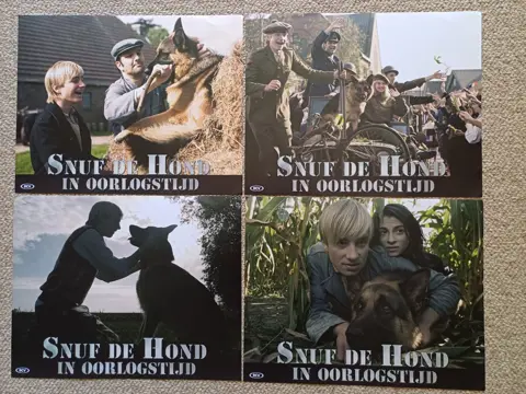 SNUF  DE  HOND  IN  OORLOGSTIJD     lobbycard set.