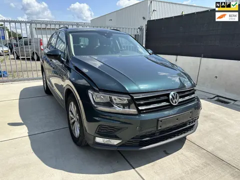 VOLKSWAGEN TIGUAN 1.4 TSI DSG/NAV/APP-C/LED/PDC/STOELVERWARM