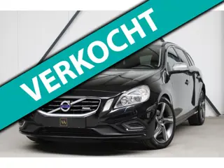 Volvo V60 2.0 T5 R-Design l 240 PK l NWE koppeling l Leder