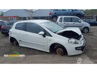 Fiat Punto Evo (199) onderdelen (kleur: 296/A) donorauto
