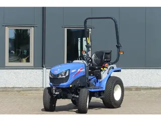 Iseki TM4230 4wd HST / 0001 Draaiuren / Nieuw, Nieuw, Nieuw