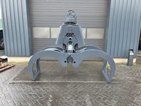 liebherr gm20c log grapple