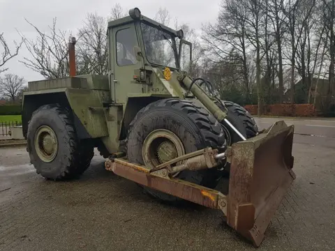 Hanomag D18C 580 original hours ex dutch army (bj 1975)