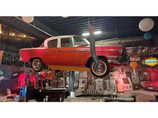 Studebaker / M0680 (bj 1957)