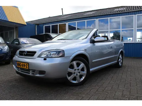 Opel Astra Cabriolet 2.2-16V "Bertone" Leder - Xenon - Cruise !!! 147 Pk