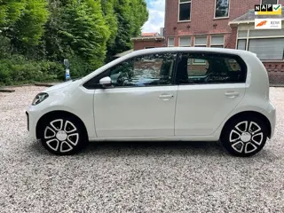 Volkswagen UP! 1.0 BMT high up!