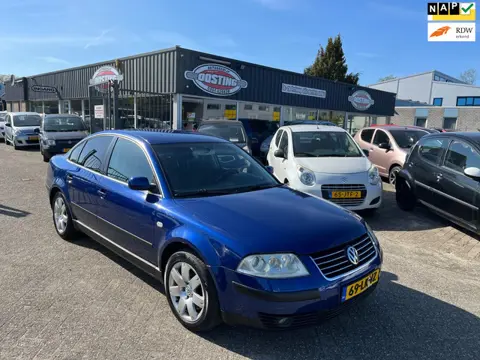 Volkswagen Passat 2.3 V5 Sportline(st-bekr,clima,cruise-control,lmv,bj03,1799,-)