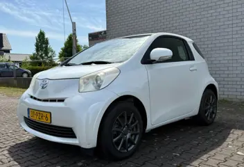 TOYOTA IQ 1.0 VVT-I Automaat/ Airco/ LM/ Weinig km's
