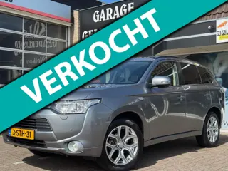 Mitsubishi Outlander 2.0 PHEV Instyle+ | Pano | Leder | Navi | Camera | Cruise | Climate