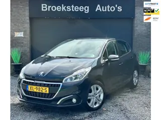 Peugeot 208 1.2 PureTech Signature Netteauto/Weinigkm/Navigatie/Boekjescompleet