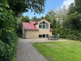 Vrijstaand vakantiehuis net buiten Oosterend aan de oostkant van Texel