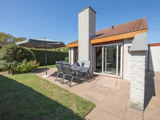 Rustig gelegen ruim vakantiehuis met riante tuin in het bos