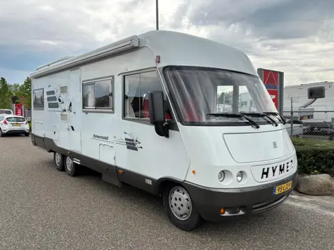 Fiat 230 Hymermobil | Integraal | Achteruitrijcamera | Trekhaak | NAVI | 2 zonnepanelen | Maxvan | L