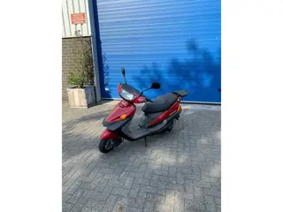 Yamaha YAMAHA,MBK XC 125 TR,T 125 CC