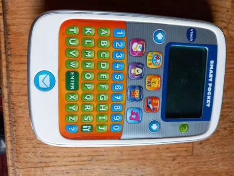 VTech - Smart Pocket- Maak kennis met letters, cijfers