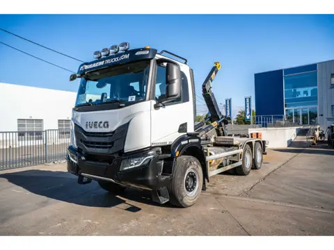 Iveco X-WAY 460 - HYVA - 91000 KM (bj 2022, automaat)