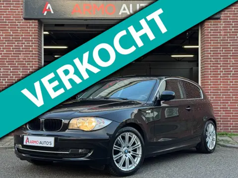 BMW 1-serie 118i Business Line | Airco | Nap | Rijklaar