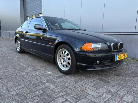 BMW 3-serie Coupé 320Ci Executive, Automaat