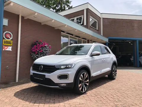 Volkswagen T-Roc 1.5 TSI Sport (bj 2021, automaat)