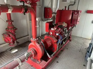 John Deere 4045 DF 120 Fire Pump Diesel Waterpompset Sprinkler installatie 94 m3 / h as New !