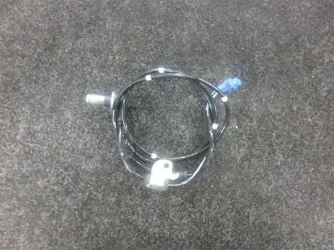 ABS SENSOR VOOR Suzuki SFV 650 Gladius 2009 - 2015