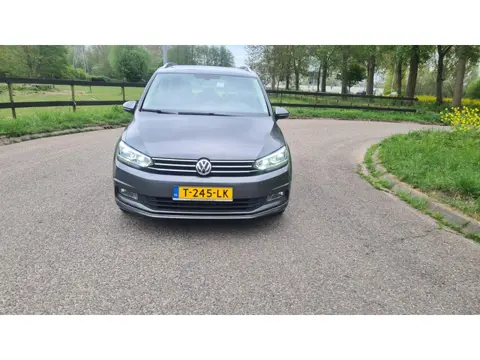 Volkswagen Touran 2.0 TDI SCR Highline