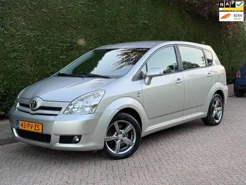 Toyota Corolla Verso 1.8 VVT-i Sol 7p. /AUTOMAAT/LEER/AIRCO IJSKOUD/RIJDTNIEUW!/