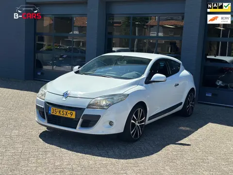 Renault Mégane Coupé 1.4 TCe SPORT Mavi|Xenon|CruiseC|Pdc|Nap|