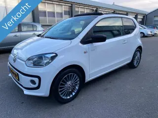 Volkswagen up! 1.0 CUP verkocht (bj 2015)