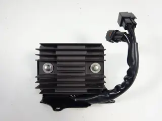 SPANNINGSREGELAAR Suzuki GSX F 650 2008 - 2009