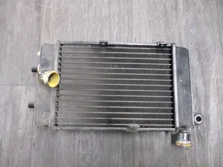 RADIATEUR Aprilia RSV 1000 1998 - 2000