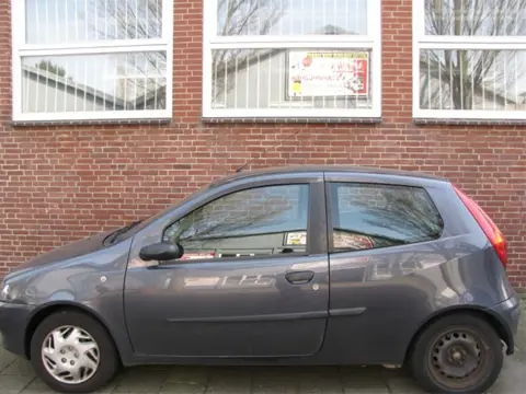 Alle onderdelen Fiat Punto Sloopauto inkoop Den haag